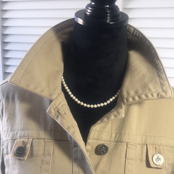 Brown jean jacket. Size small. Cotton/spandex. - Picture 10 of 12